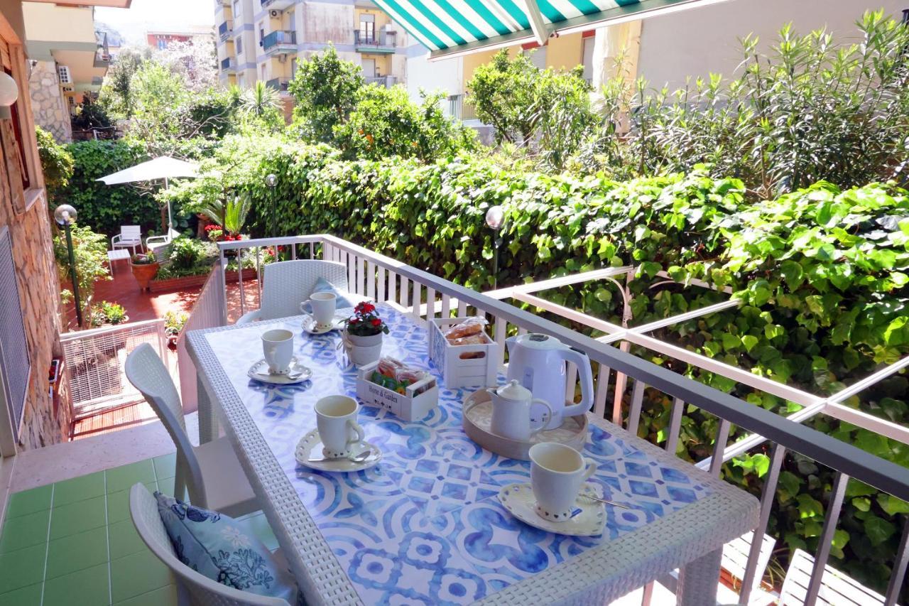 Apartmán Garden House Giulia Sorrento Exteriér fotografie