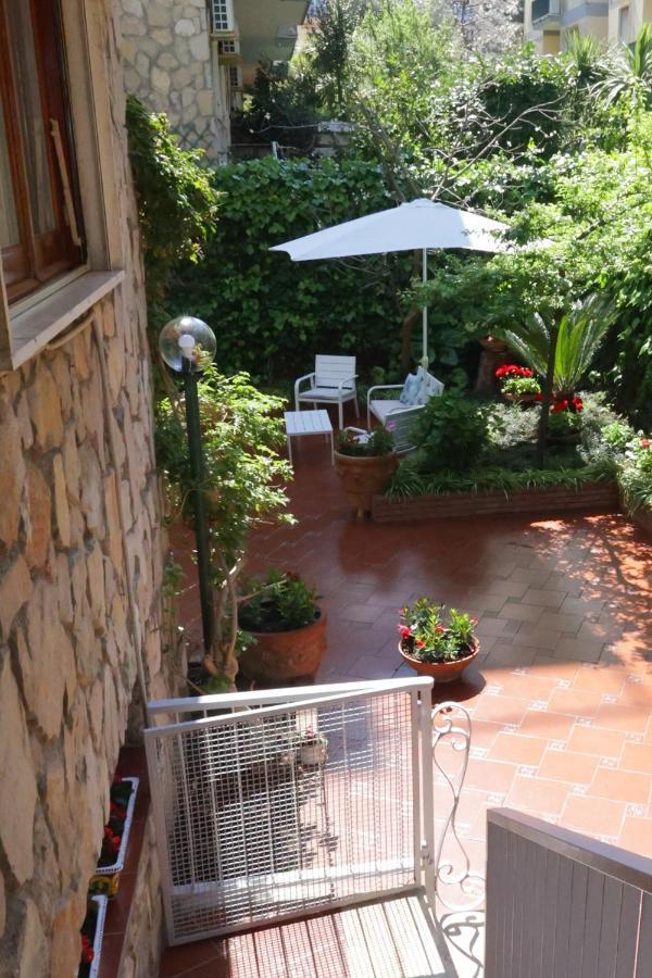Apartmán Garden House Giulia Sorrento Exteriér fotografie