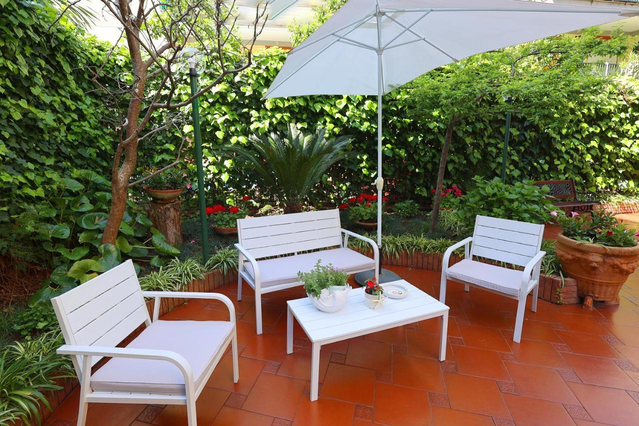 Apartmán Garden House Giulia Sorrento Exteriér fotografie